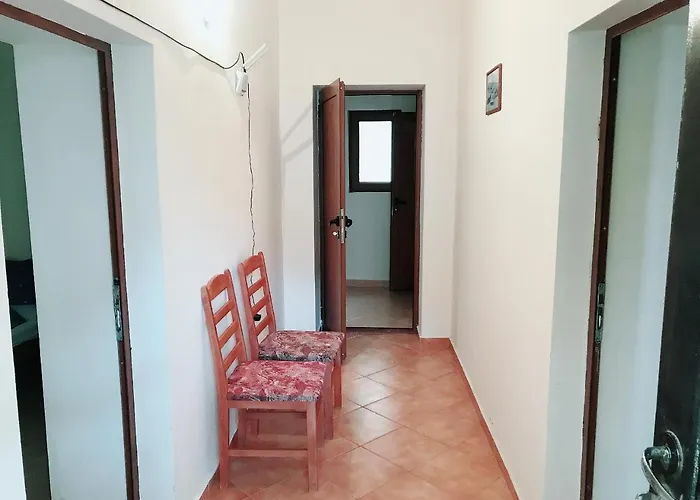 Yoanna Guest house 2*